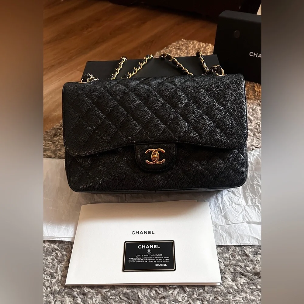 CHANEL JUMBO CAVIAR GHW - Picture 5 of 16